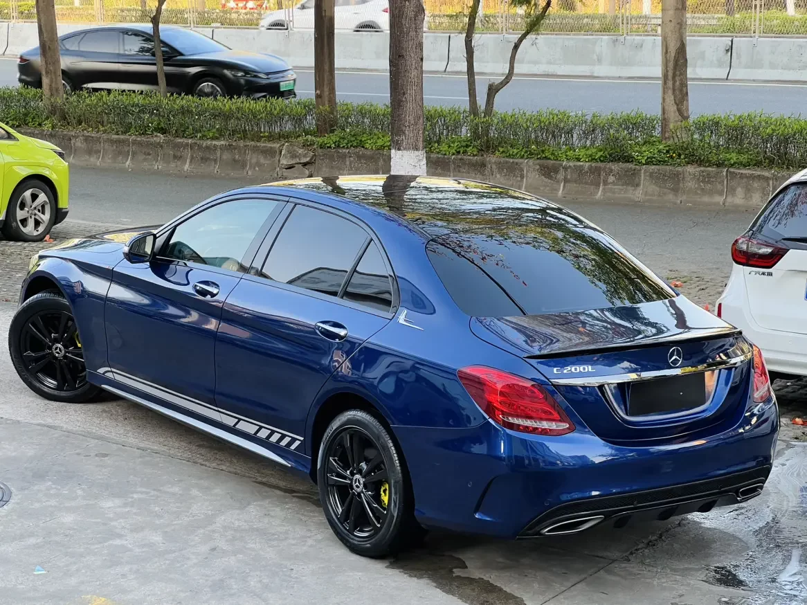 Mercedes-Benz C Class