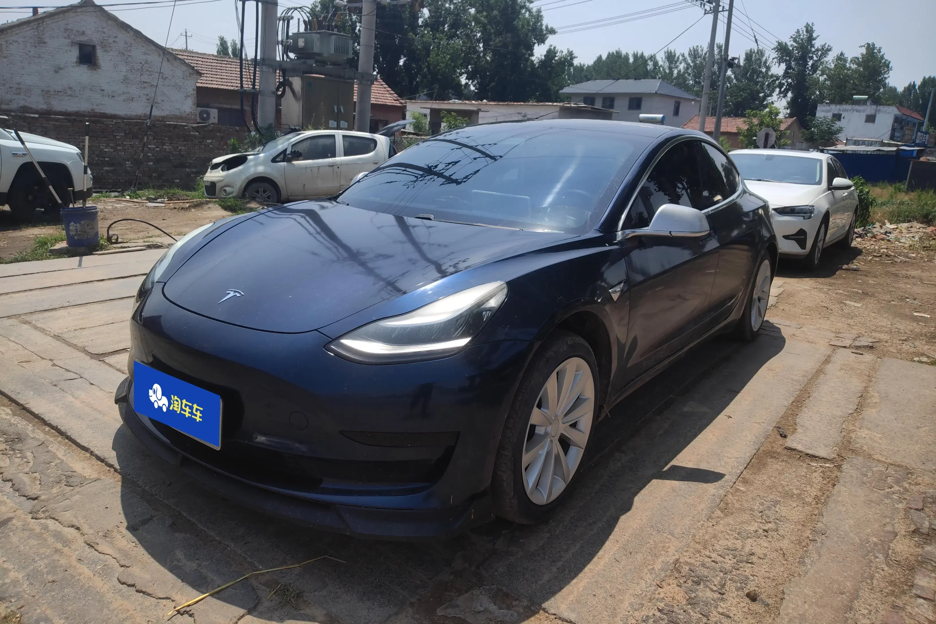 Tesla Model 3  из Китая