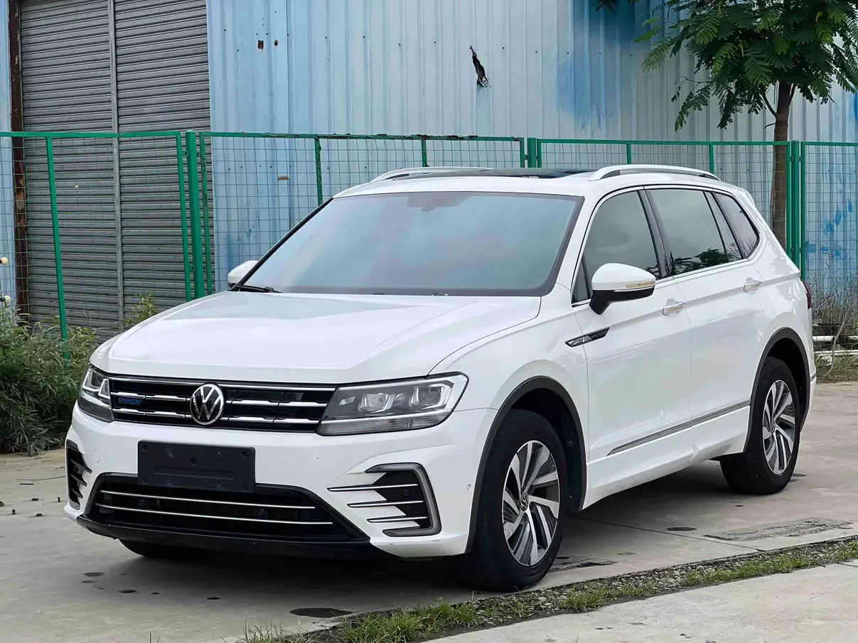 Volkswagen Tiguan L PHEV