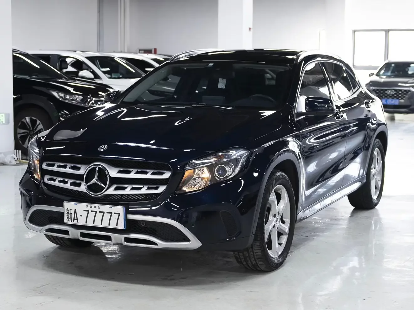 Mercedes-Benz GLA