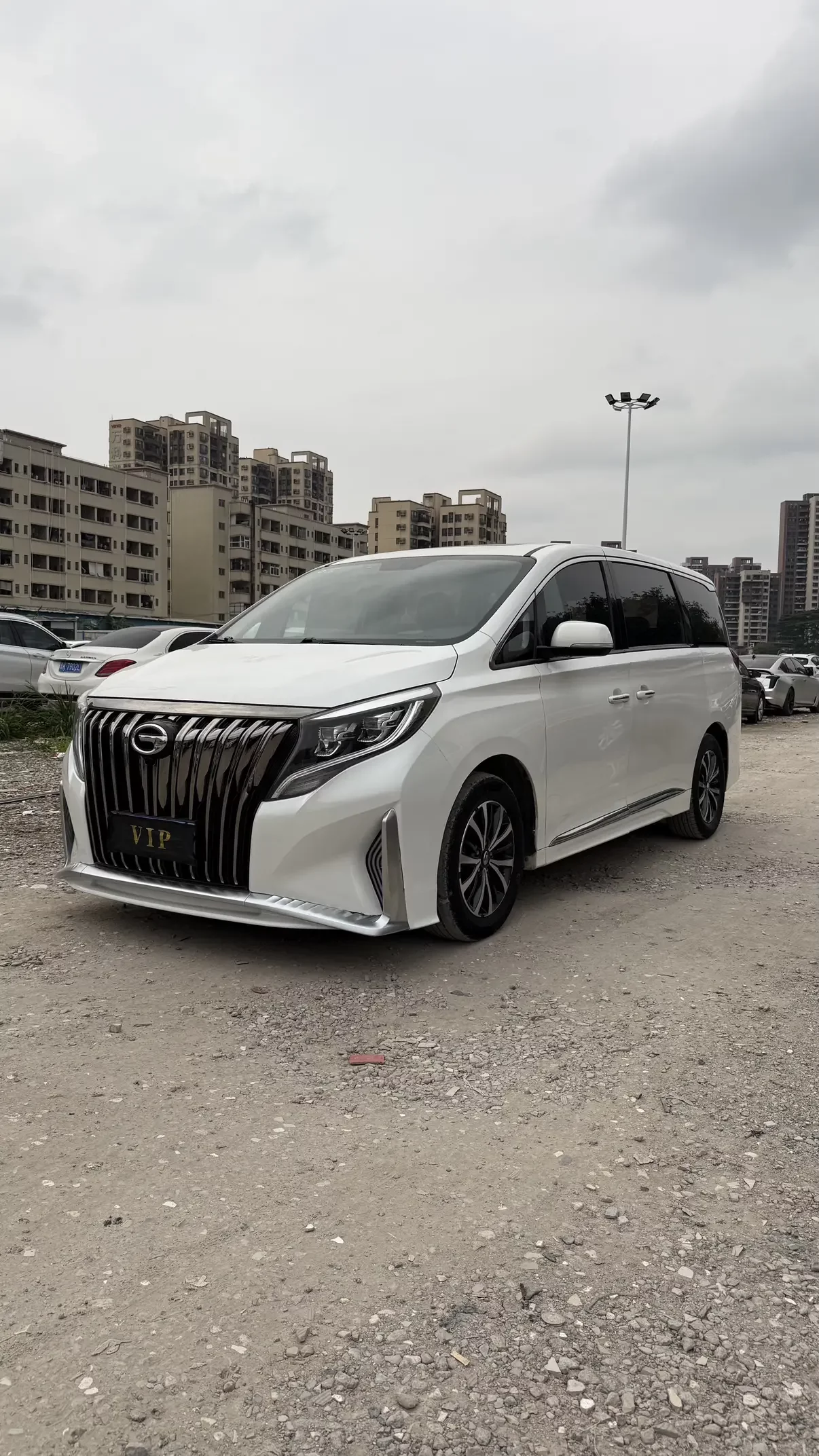 GAC Trumpchi M8  из Китая