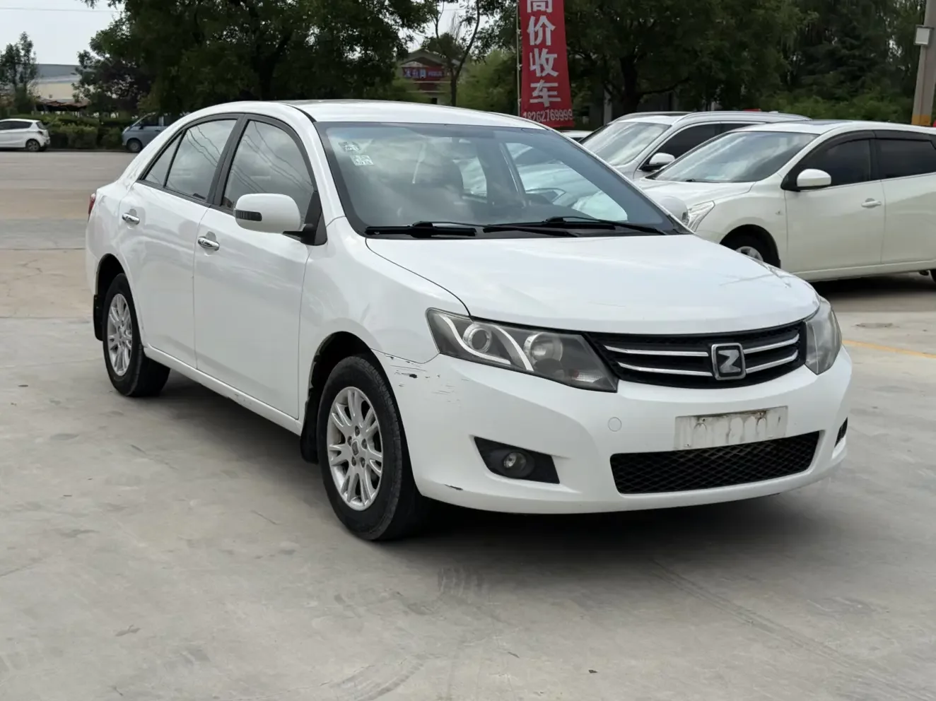 Zotye Z300