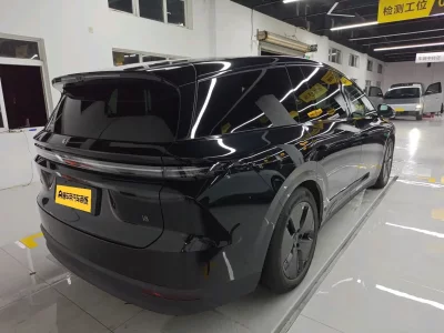 Li Ideal i8