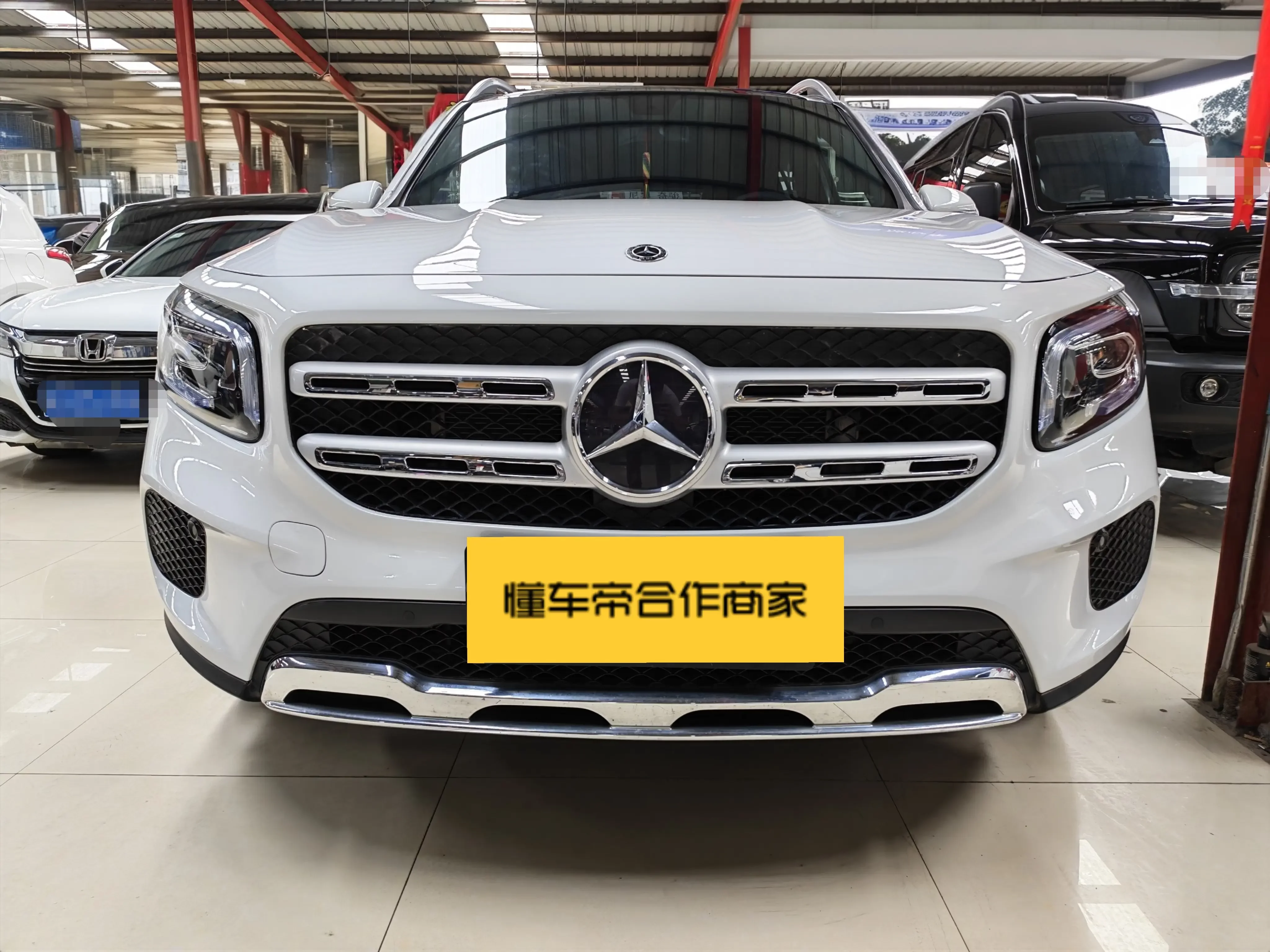 Mercedes-Benz GLB