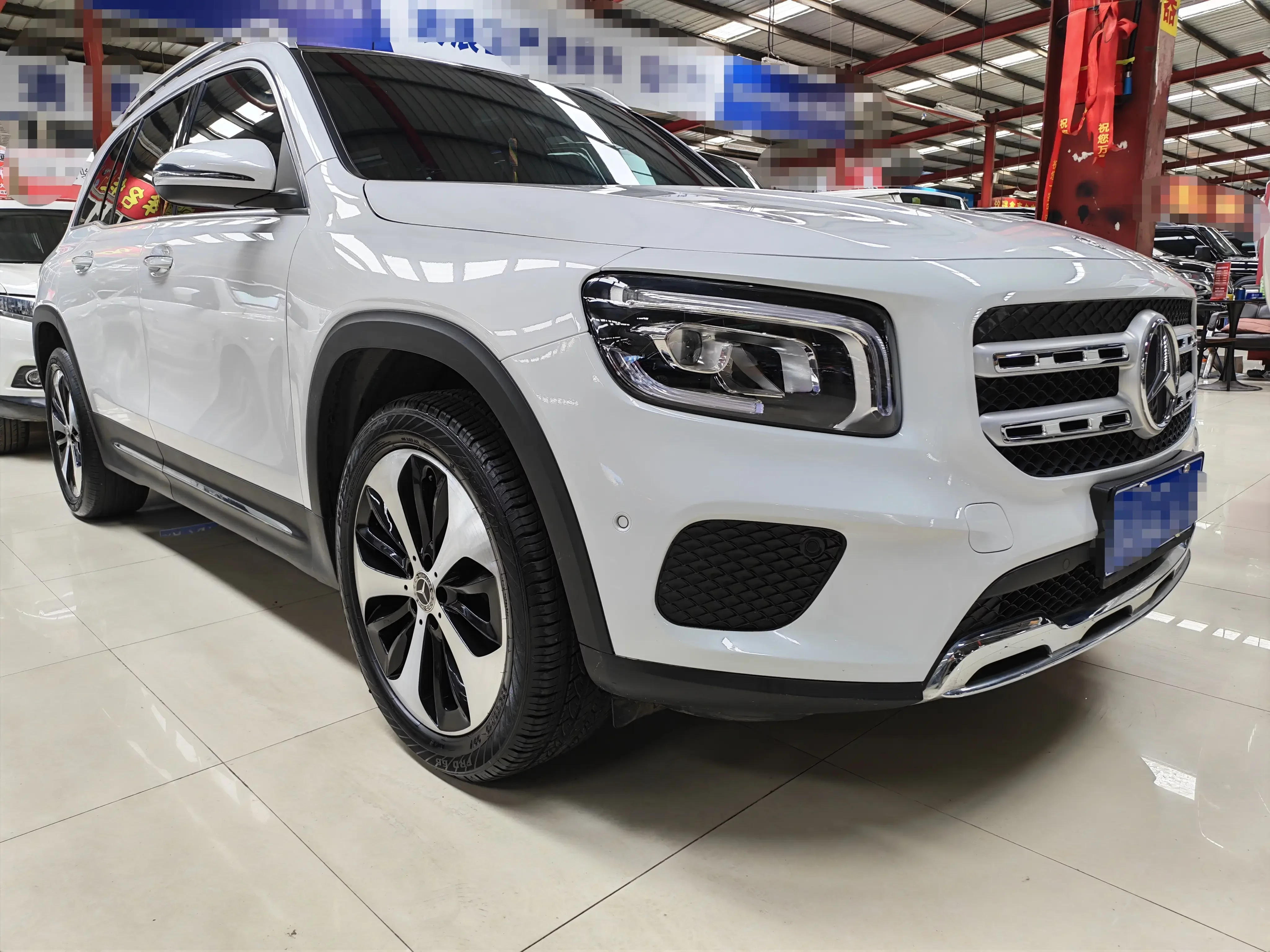 Mercedes-Benz GLB
