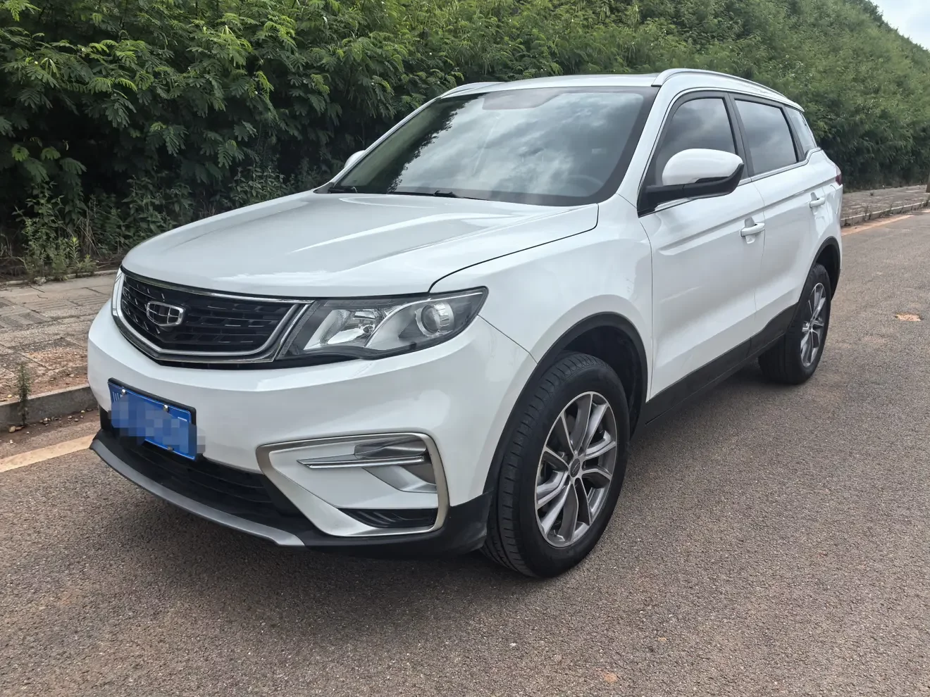 Geely Atlas