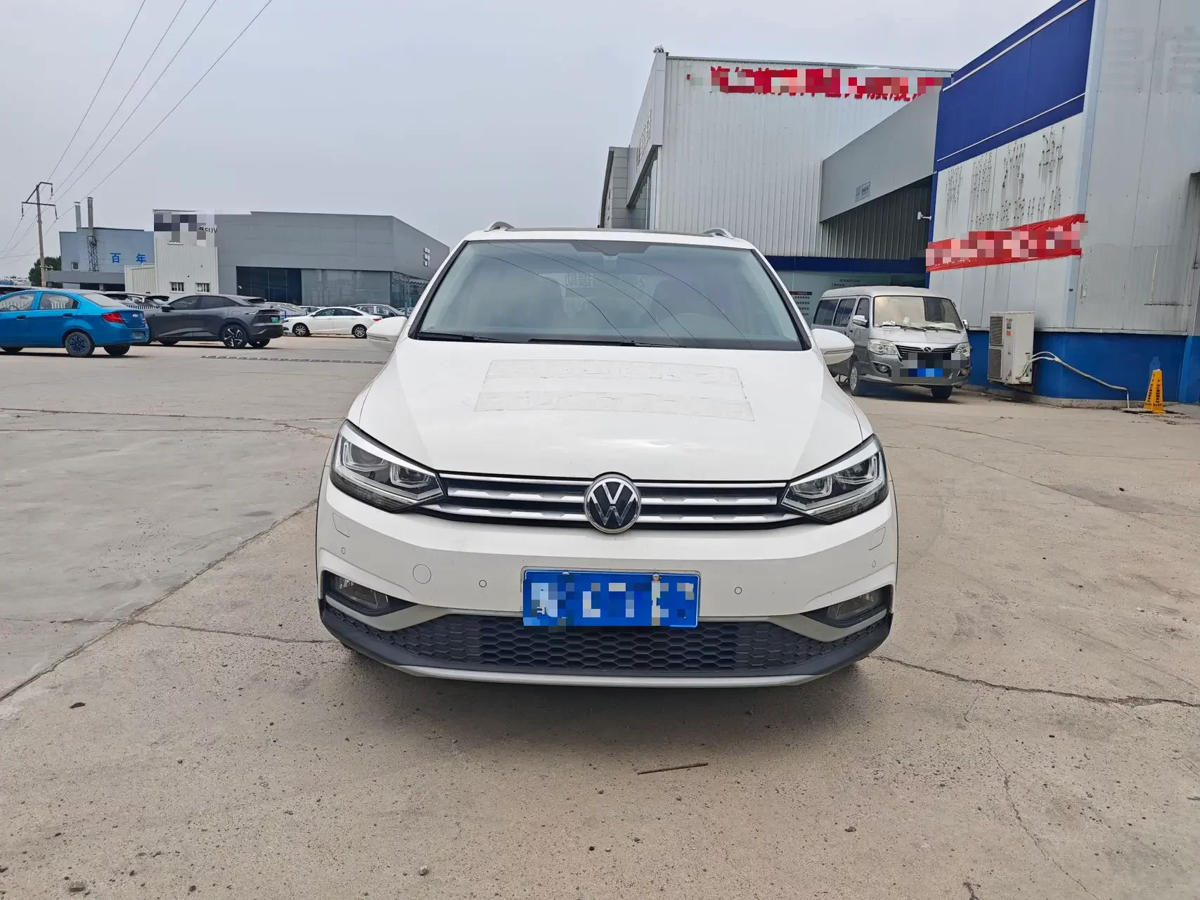 Volkswagen Touran L