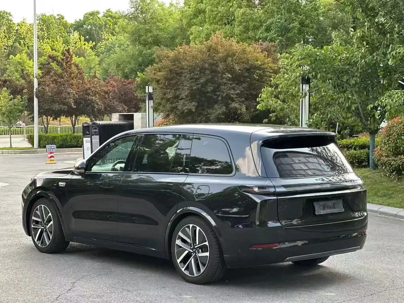 Lixiang L9