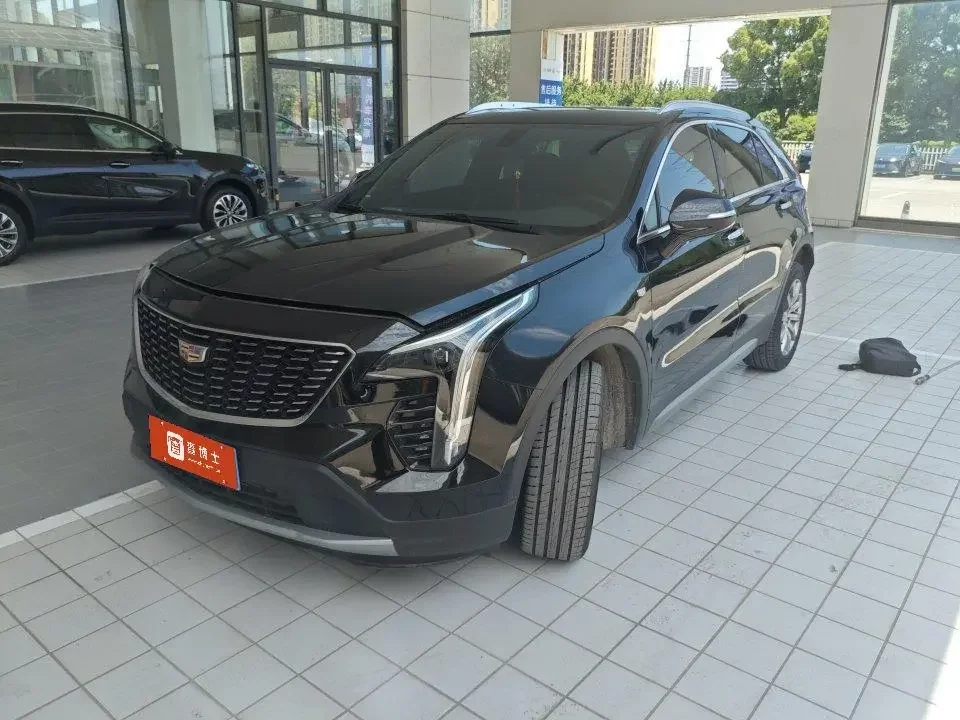Cadillac XT4
