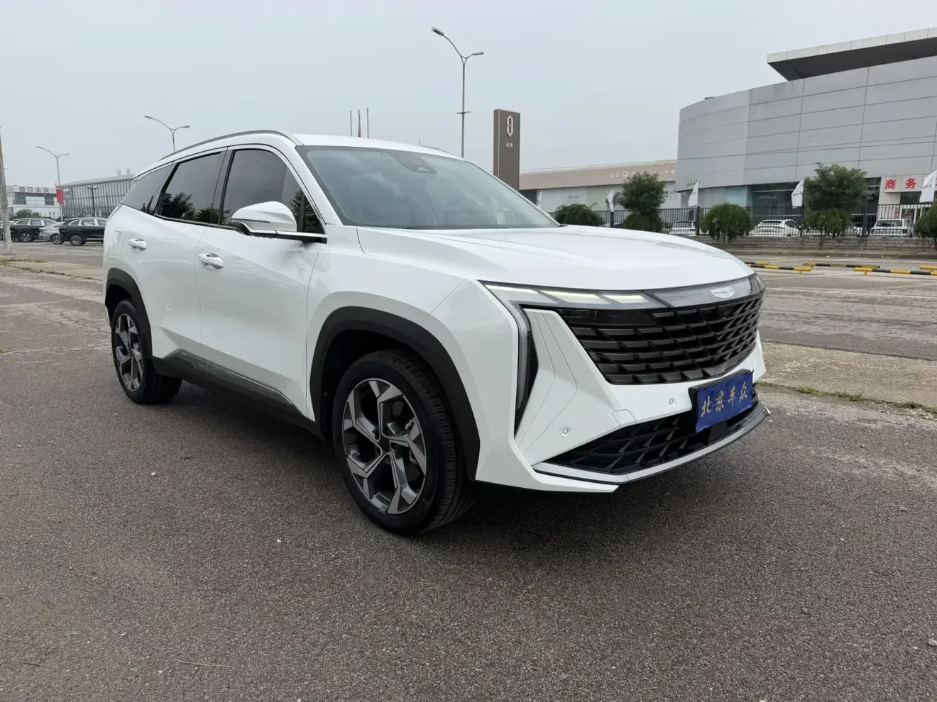 Geely Atlas L