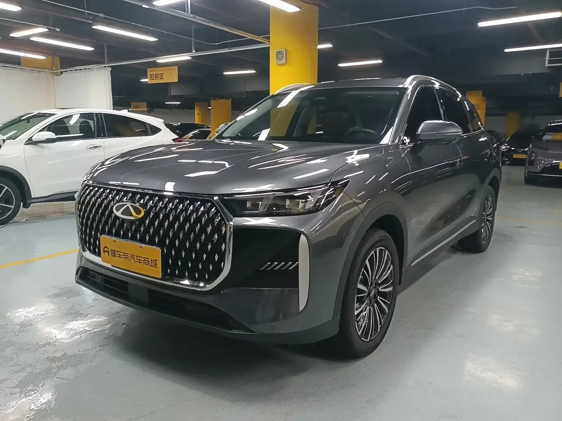Chery Tiggo 8