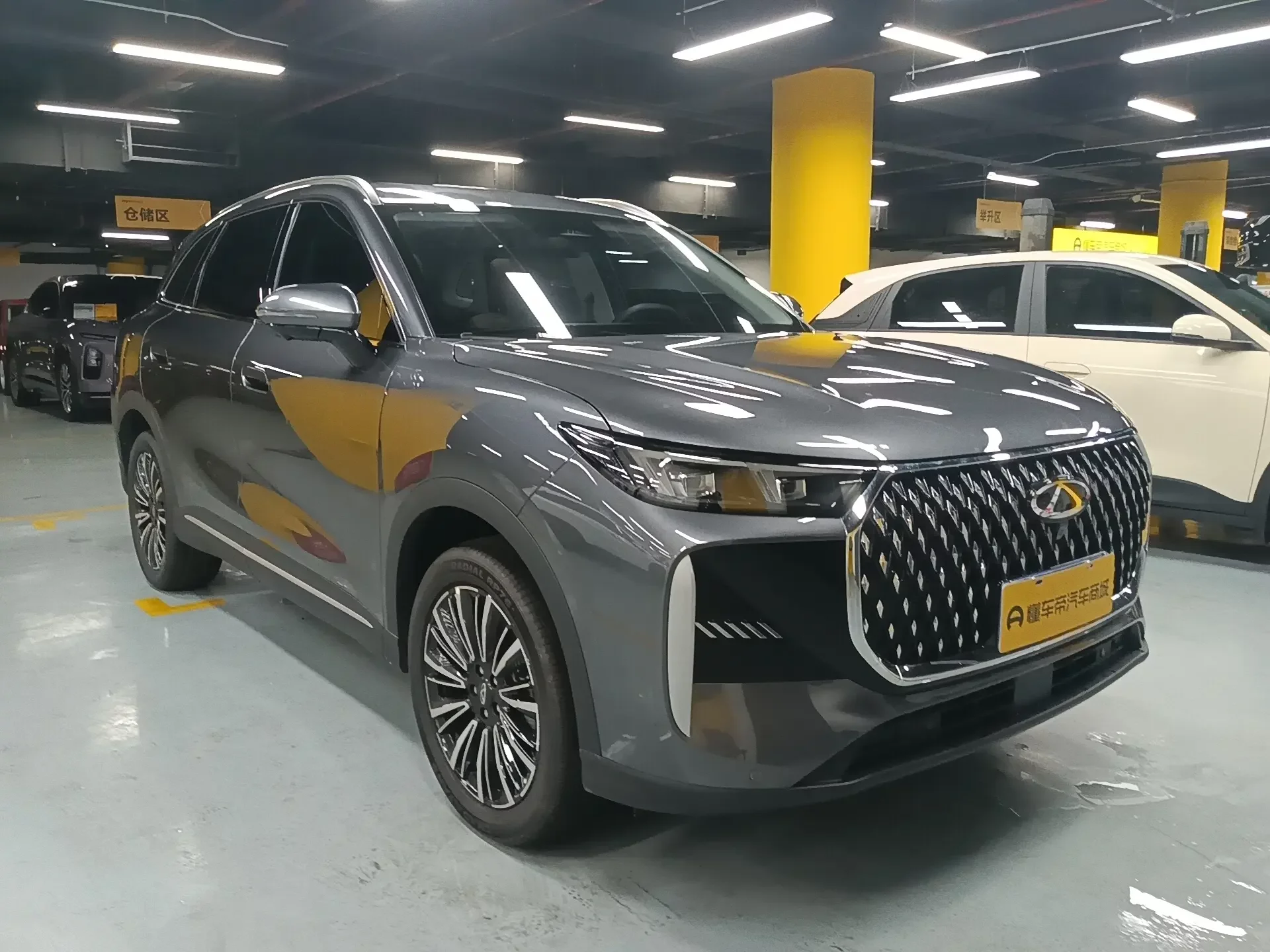 Chery Tiggo 8