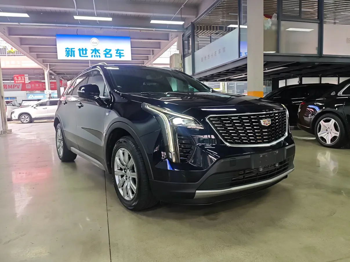 Cadillac XT4