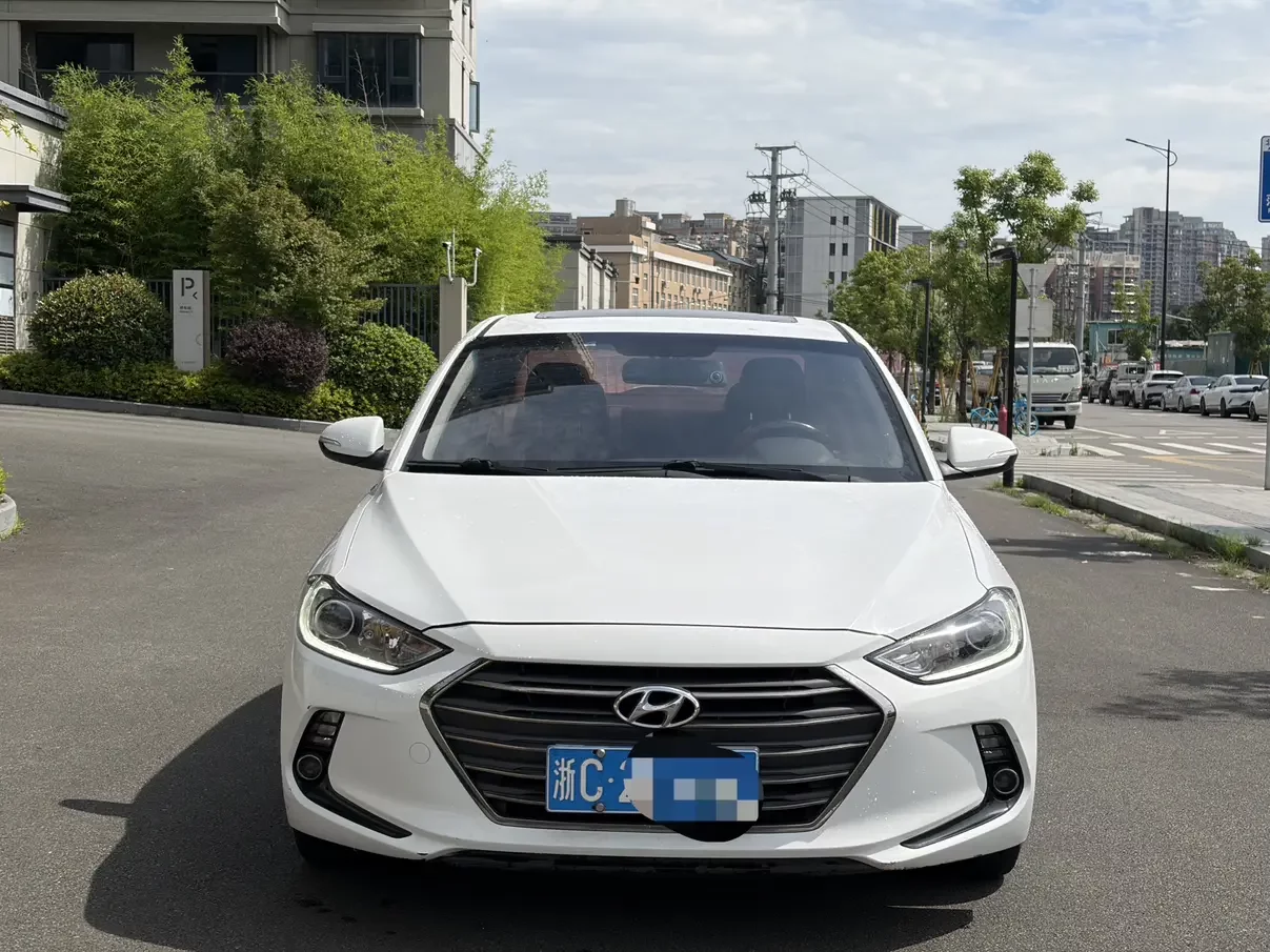 Hyundai lead