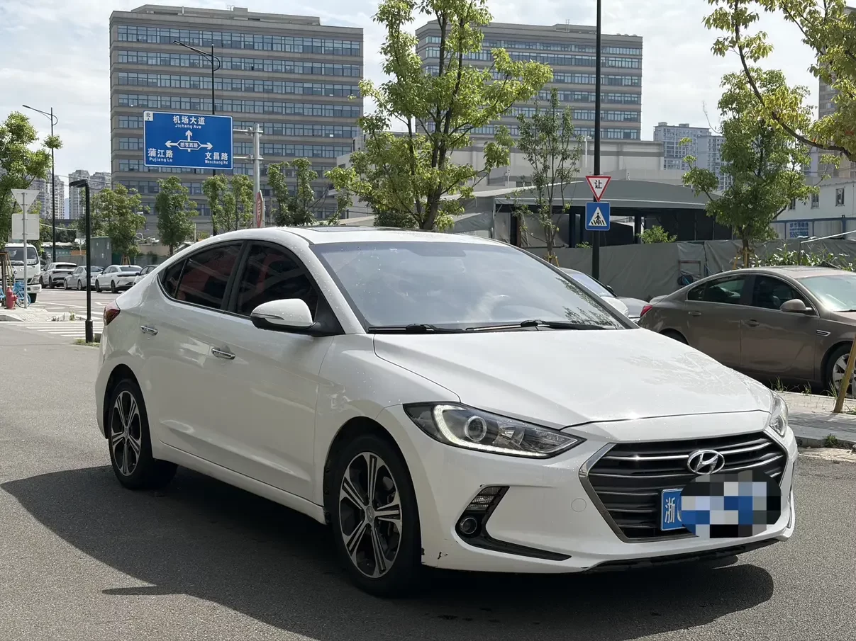 Hyundai lead