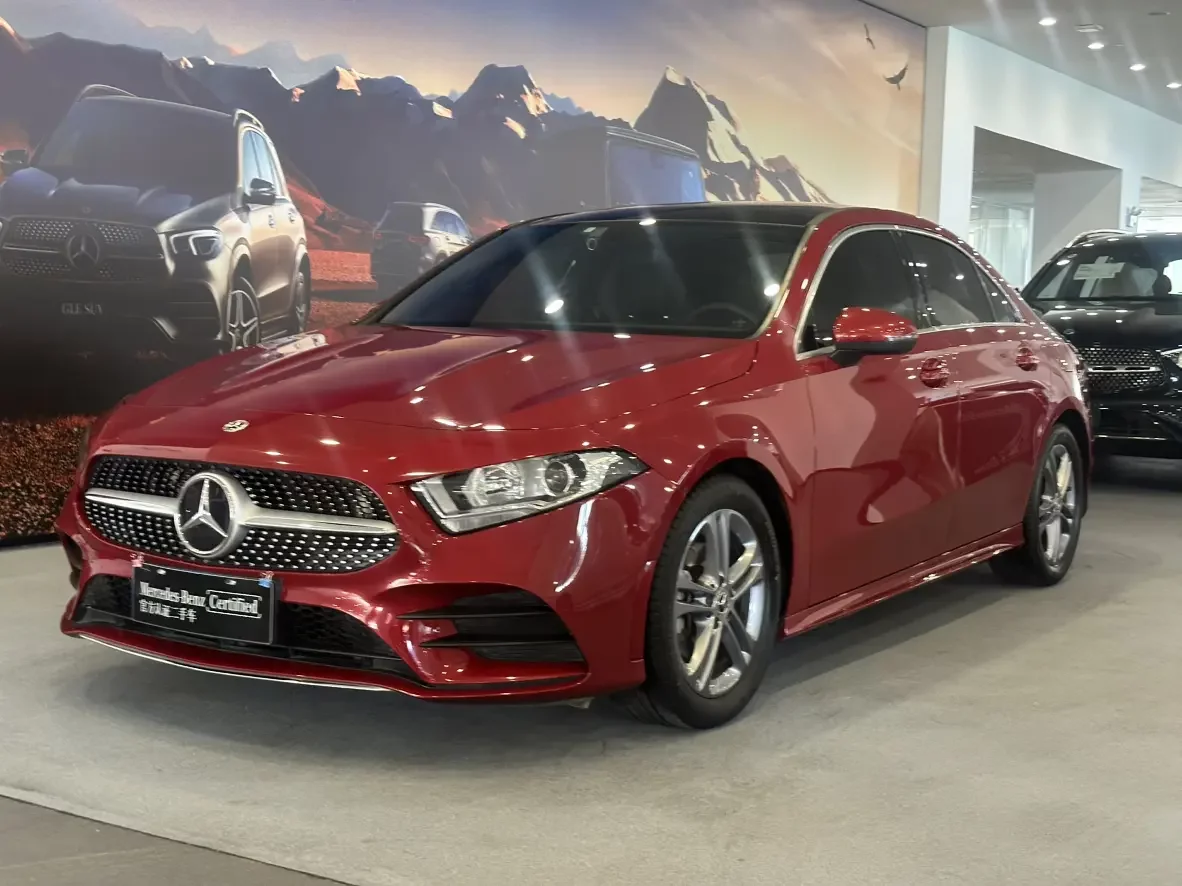 Mercedes-Benz A Class  из Китая