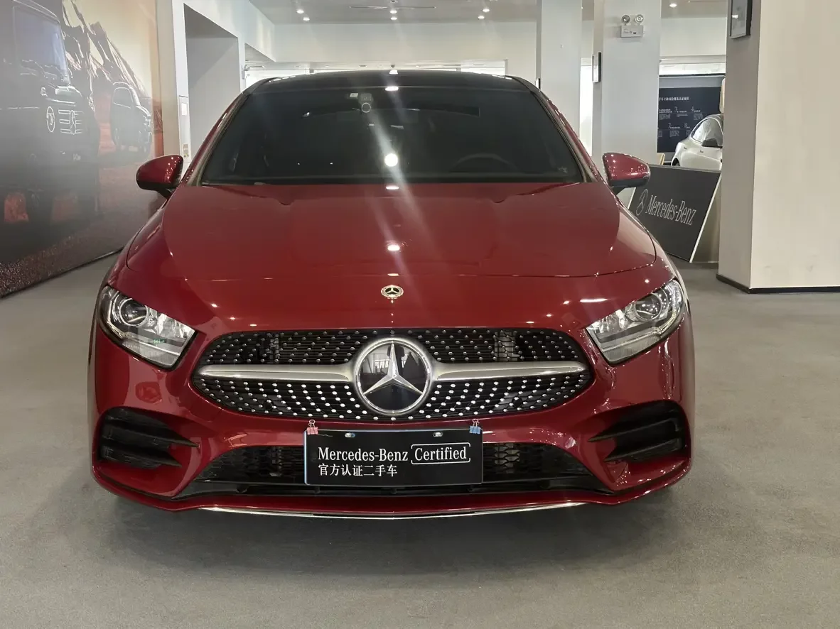 Mercedes-Benz A Class  из Китая