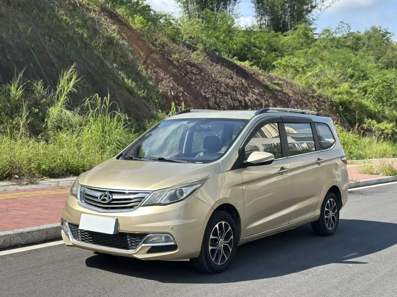 Changan Kaicene Changan Auchan A600