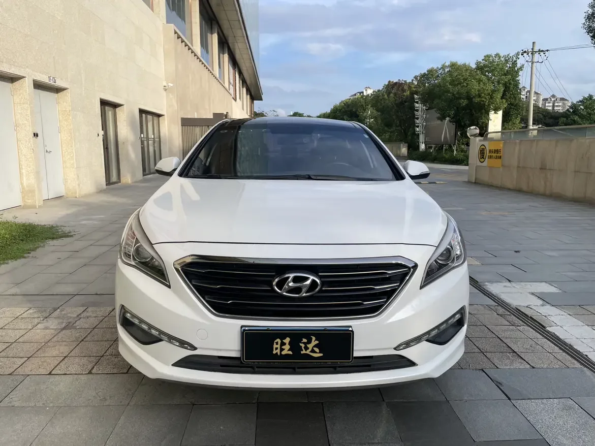 Hyundai sonata nine