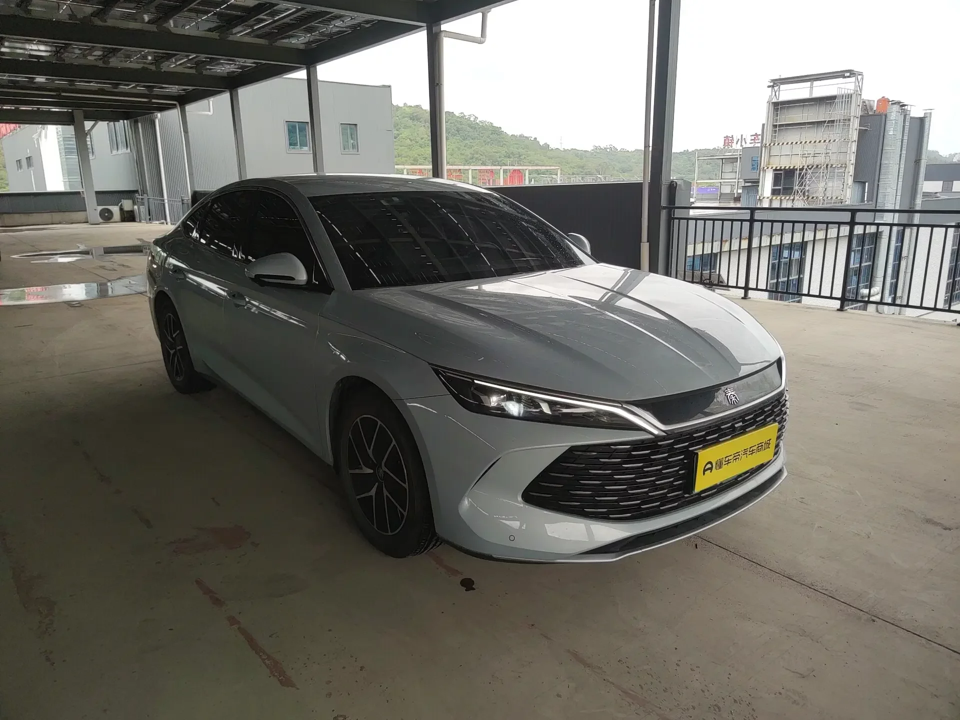 BYD Qin L DM
