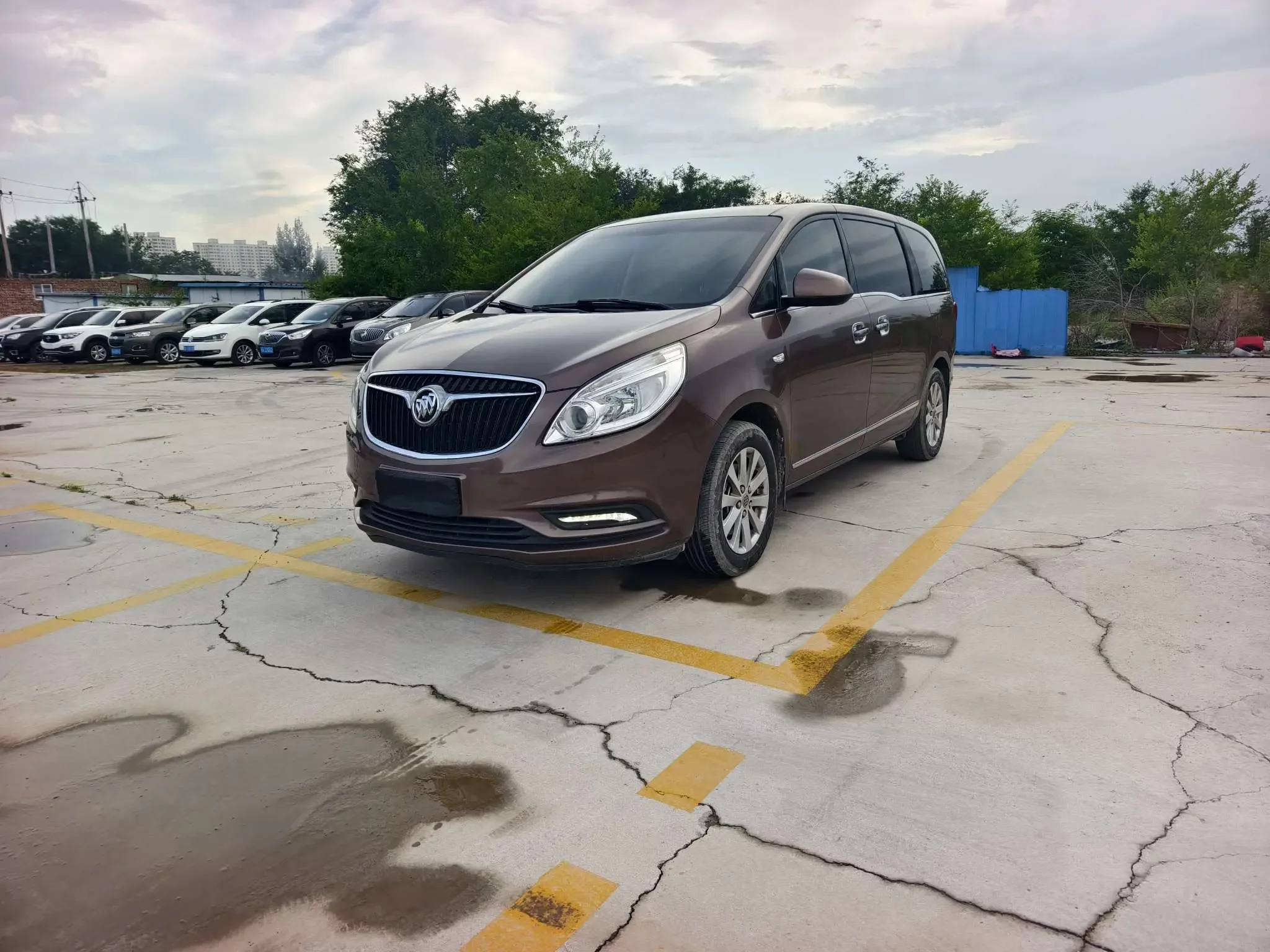 Buick GL8