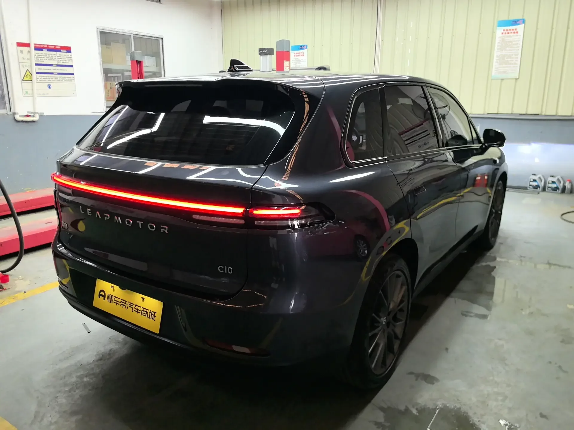 Leapmotor Zero running C10