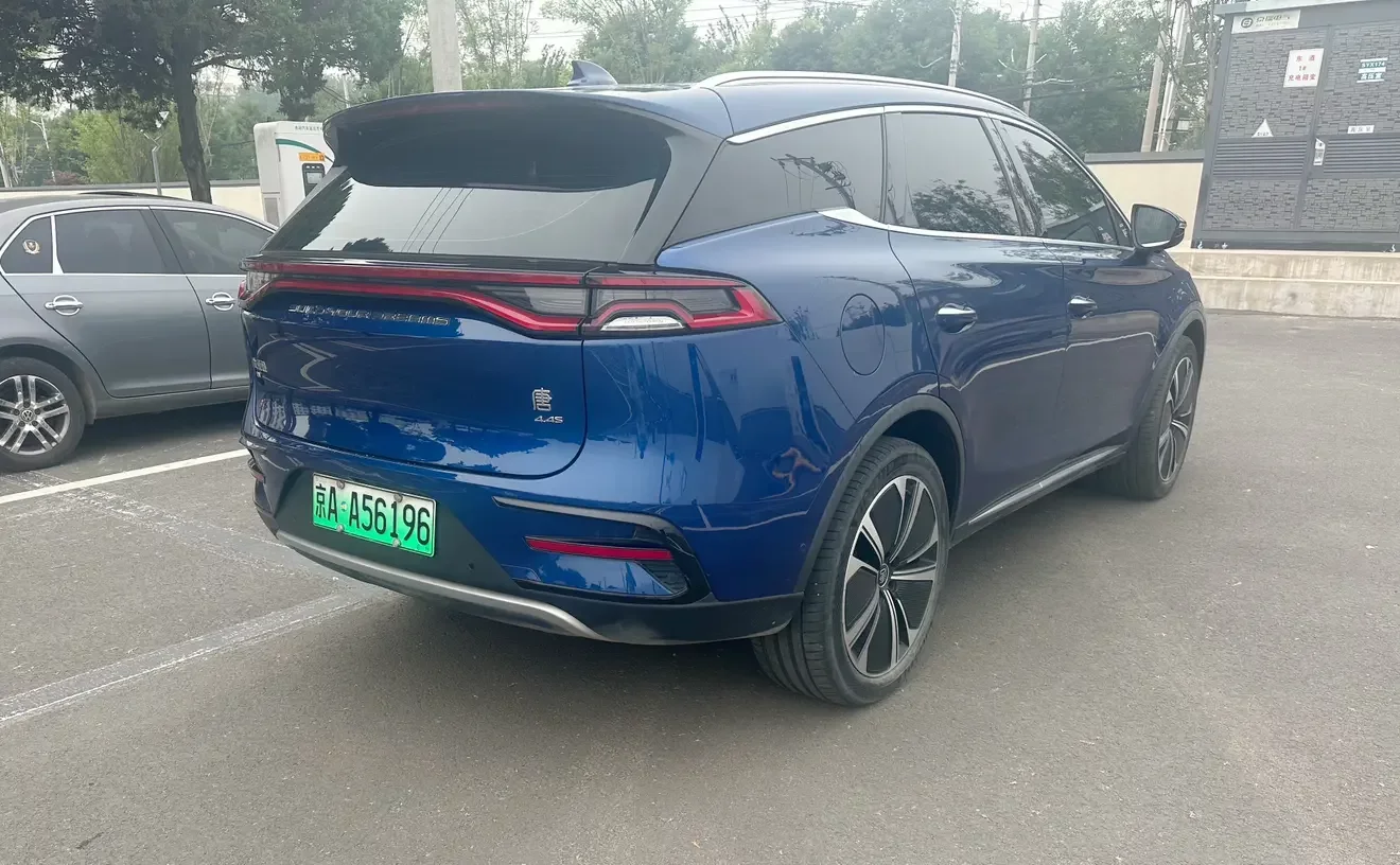 BYD Tang EV