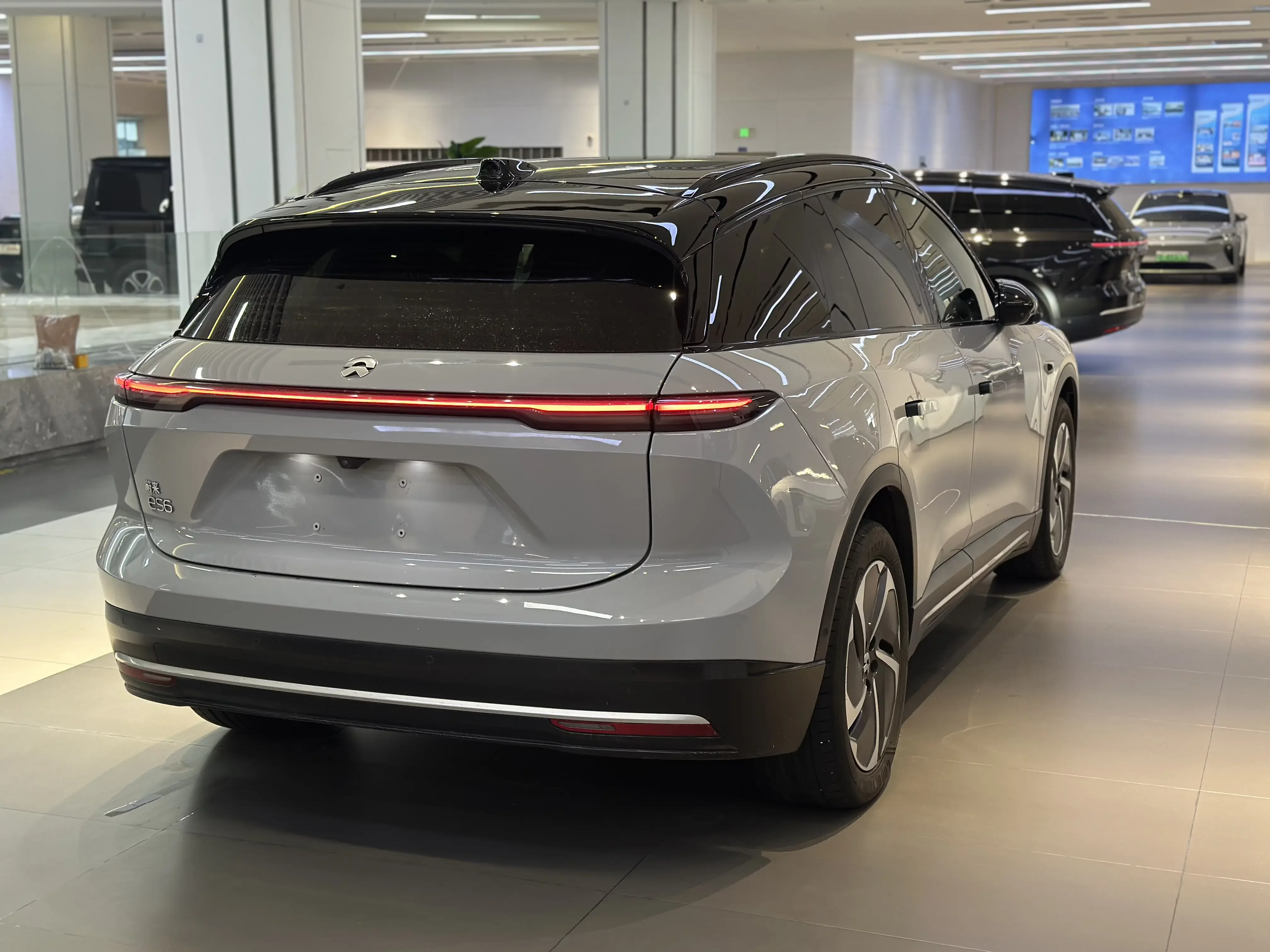 NIO ES6  из Китая