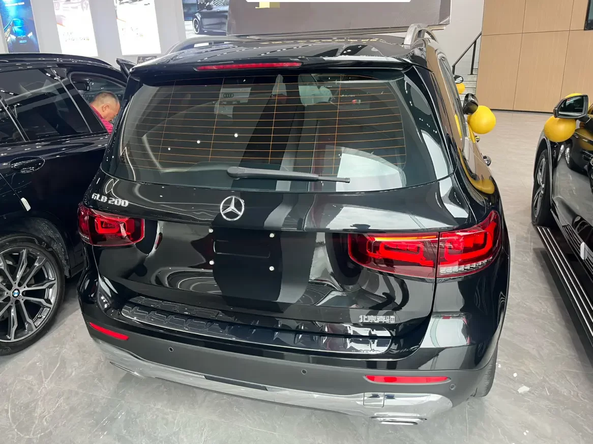 Mercedes-Benz GLB