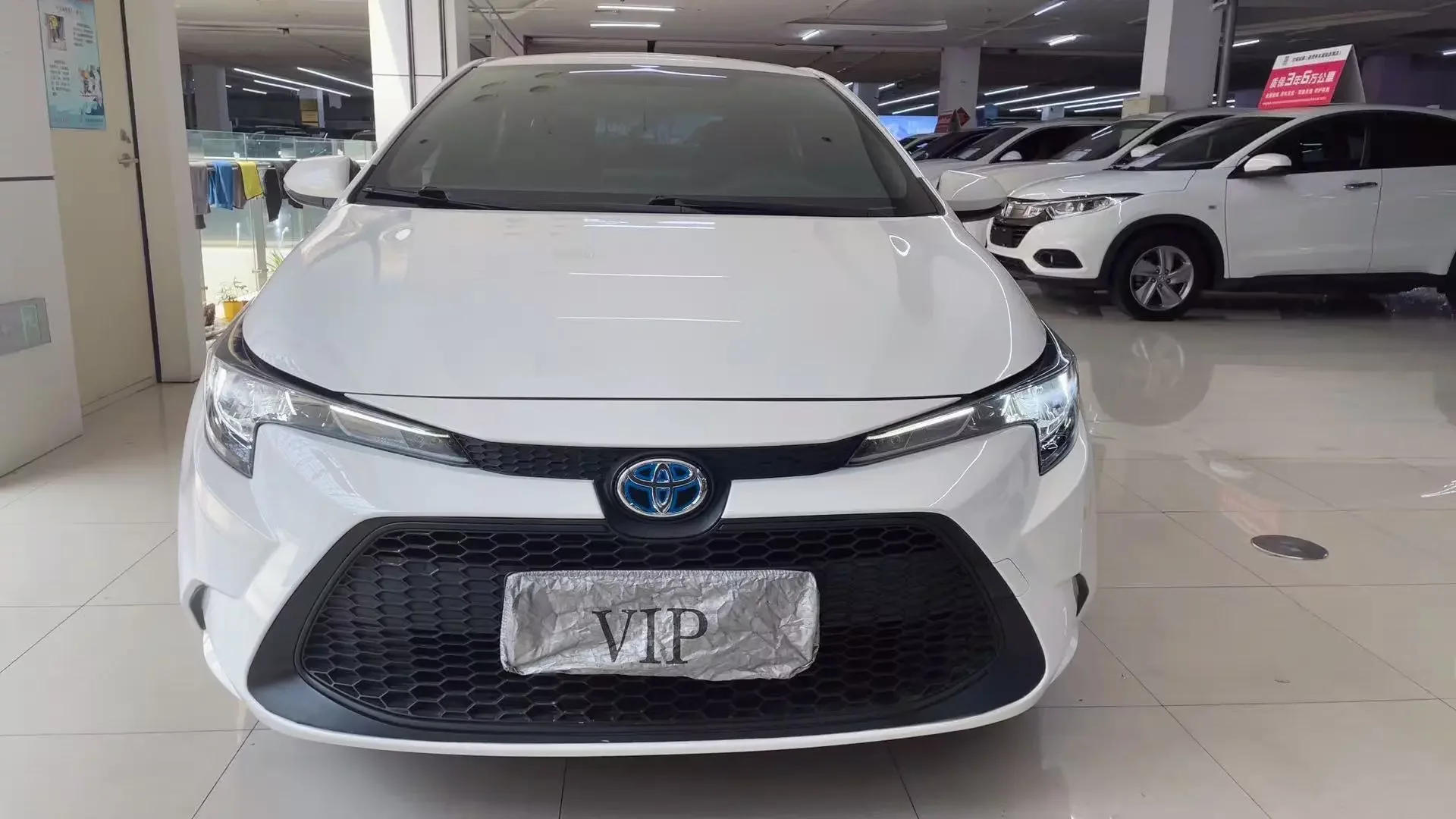 Toyota Levin (Lei Ling)  из Китая