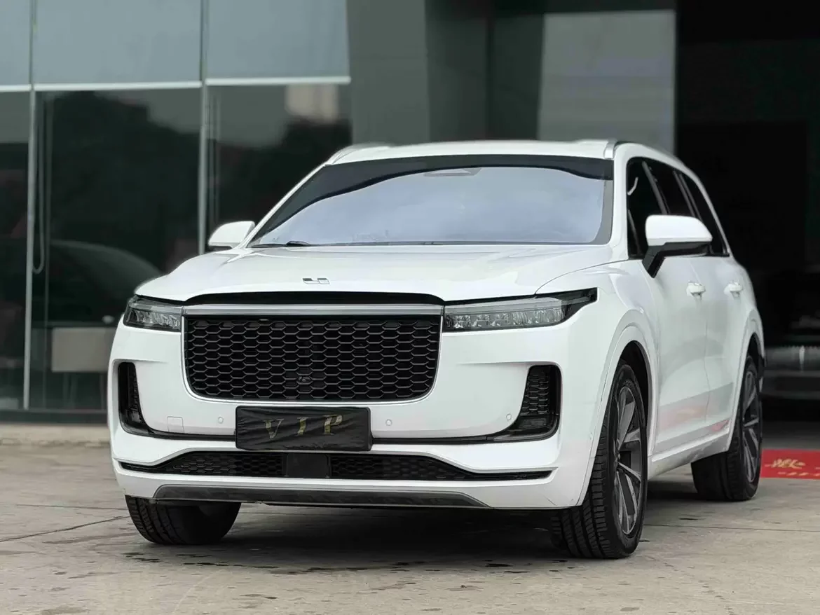 Li ONE (Ideal ONE)  из Китая