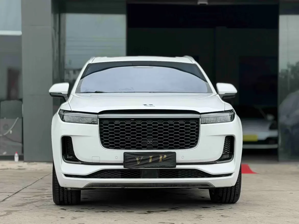 Li ONE (Ideal ONE)  из Китая