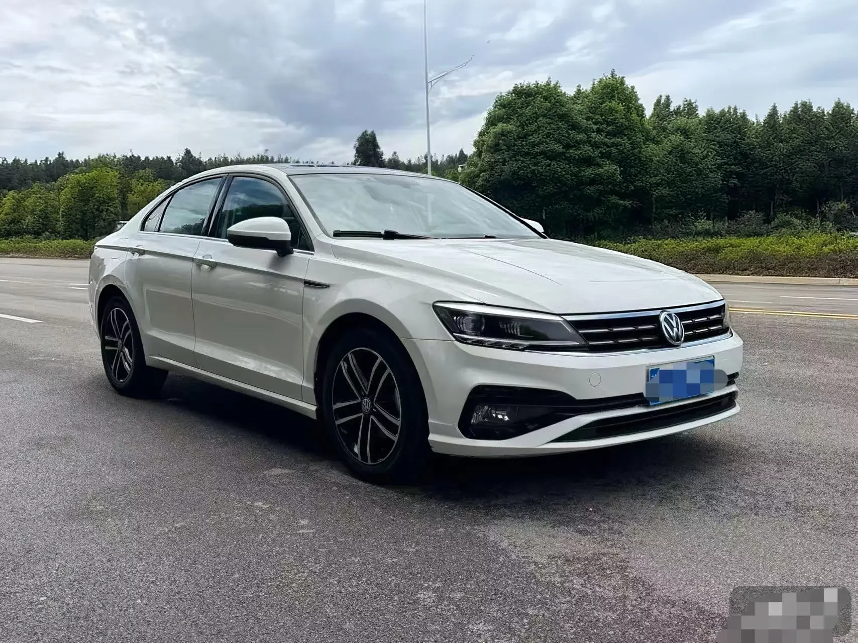 Volkswagen Lamando