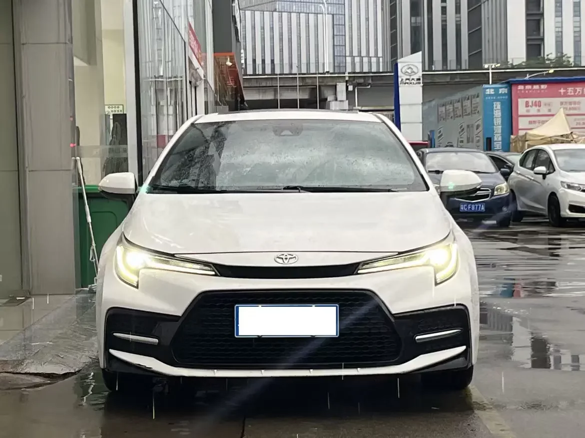 Toyota Levin (Lei Ling)  из Китая