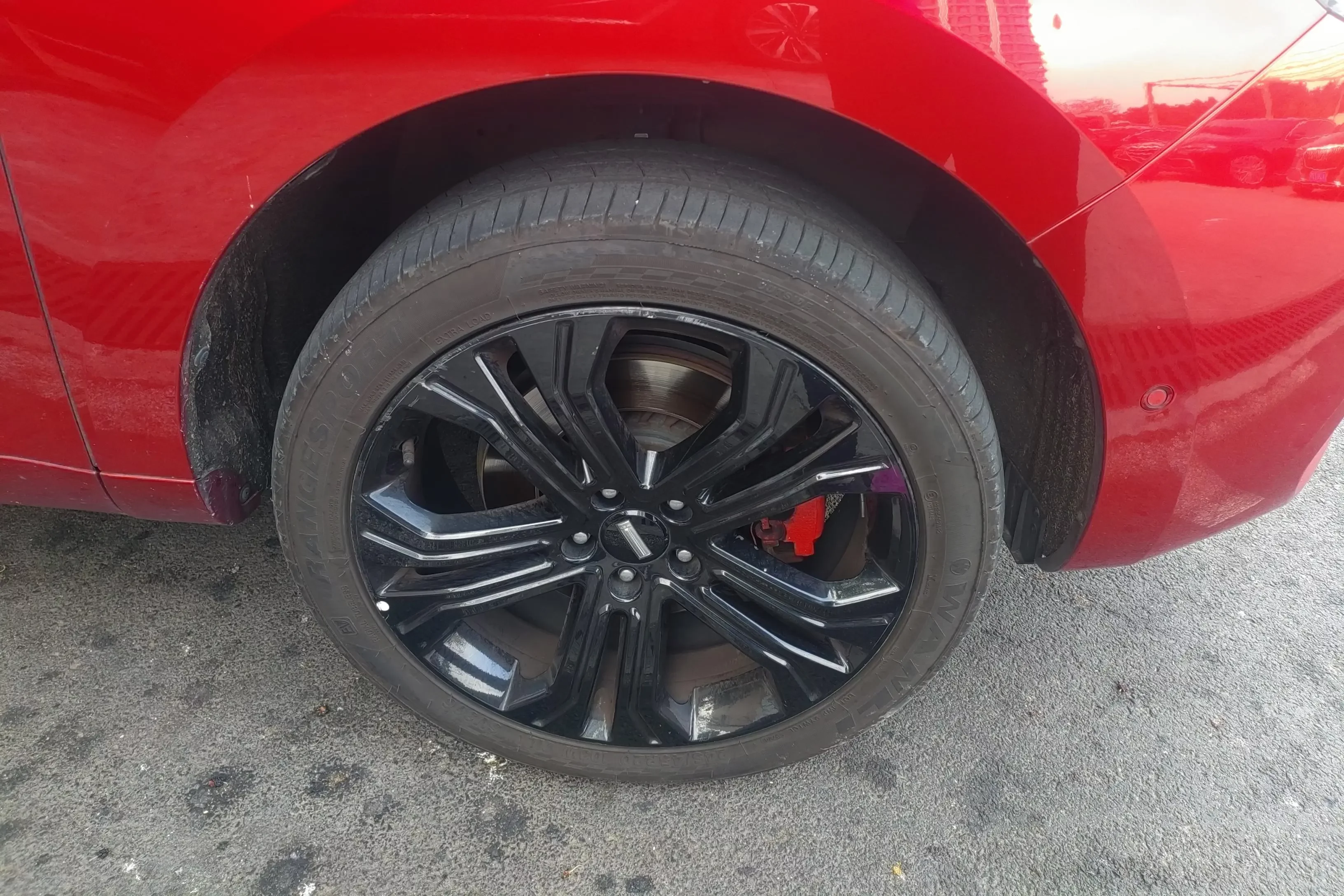 Wey Wei brand VV5