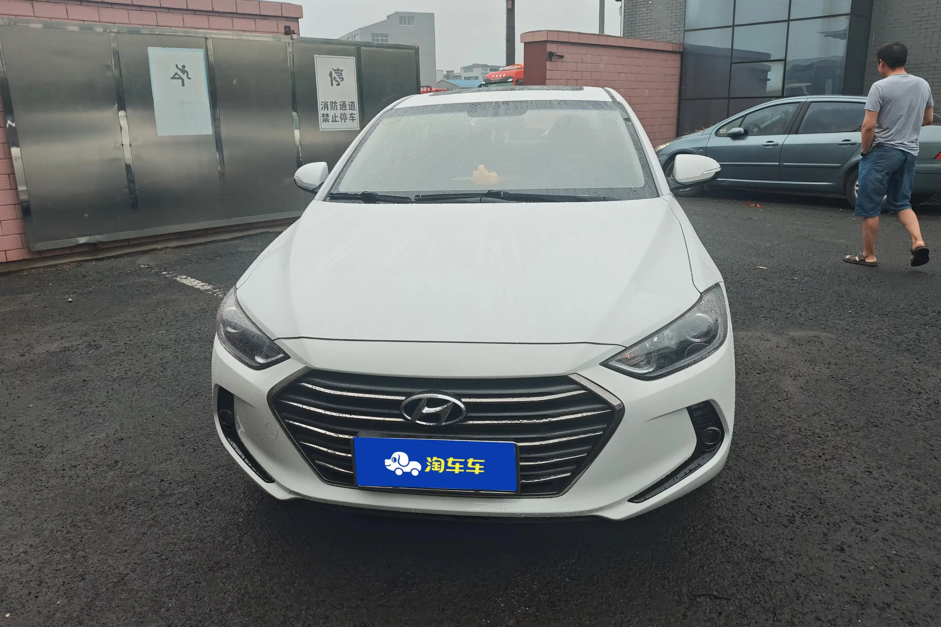 Hyundai lead  из Китая