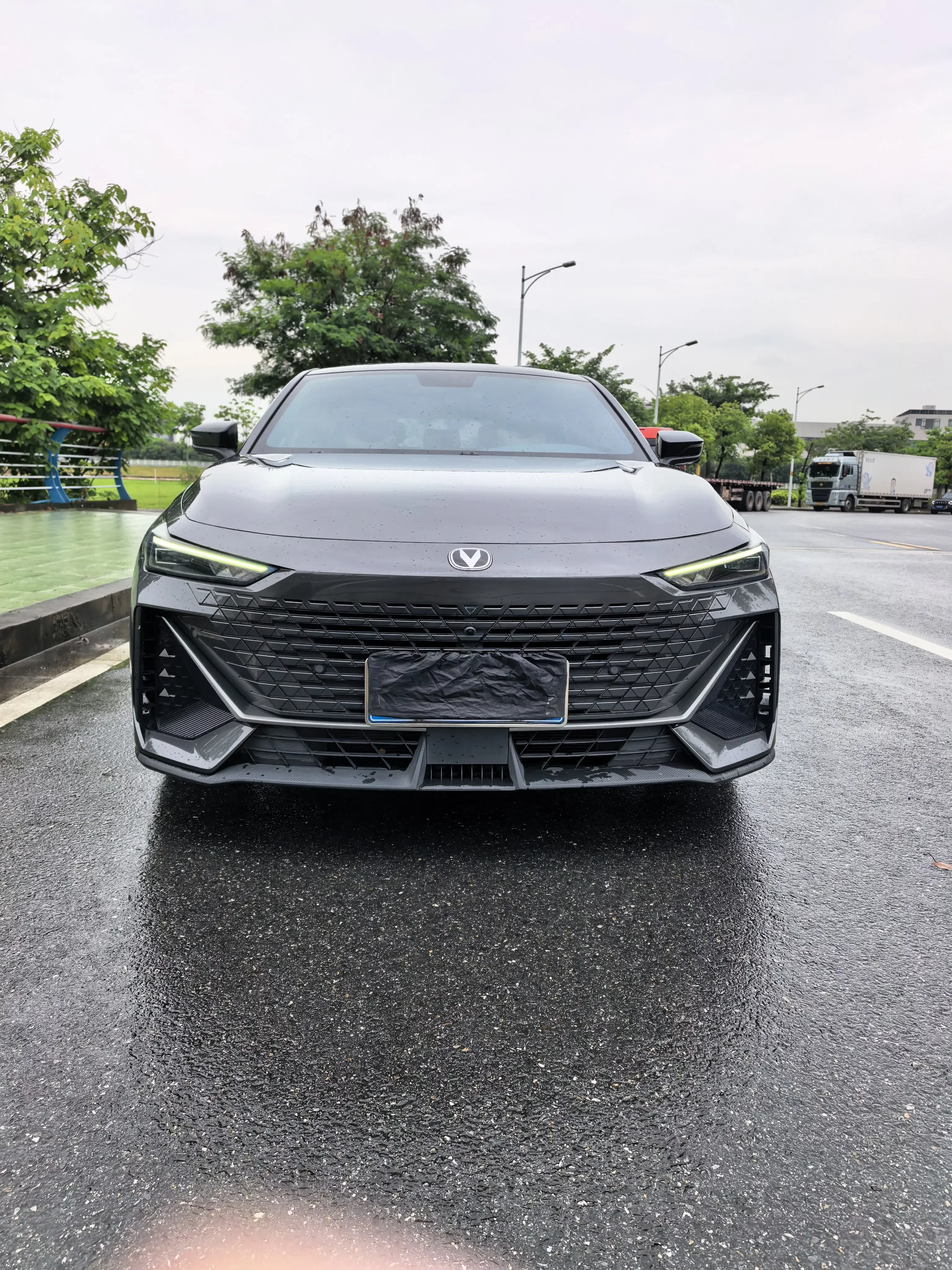 Changan UNI-V