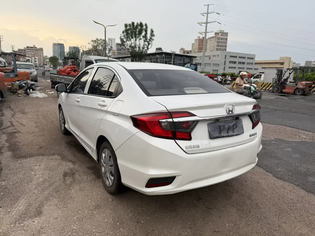 Honda Gray