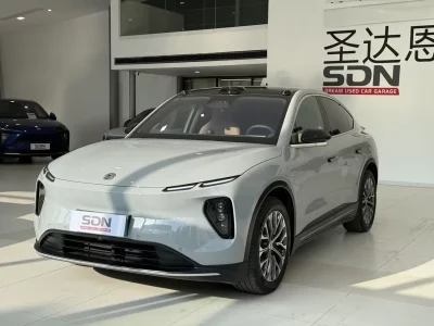 NIO EC6
