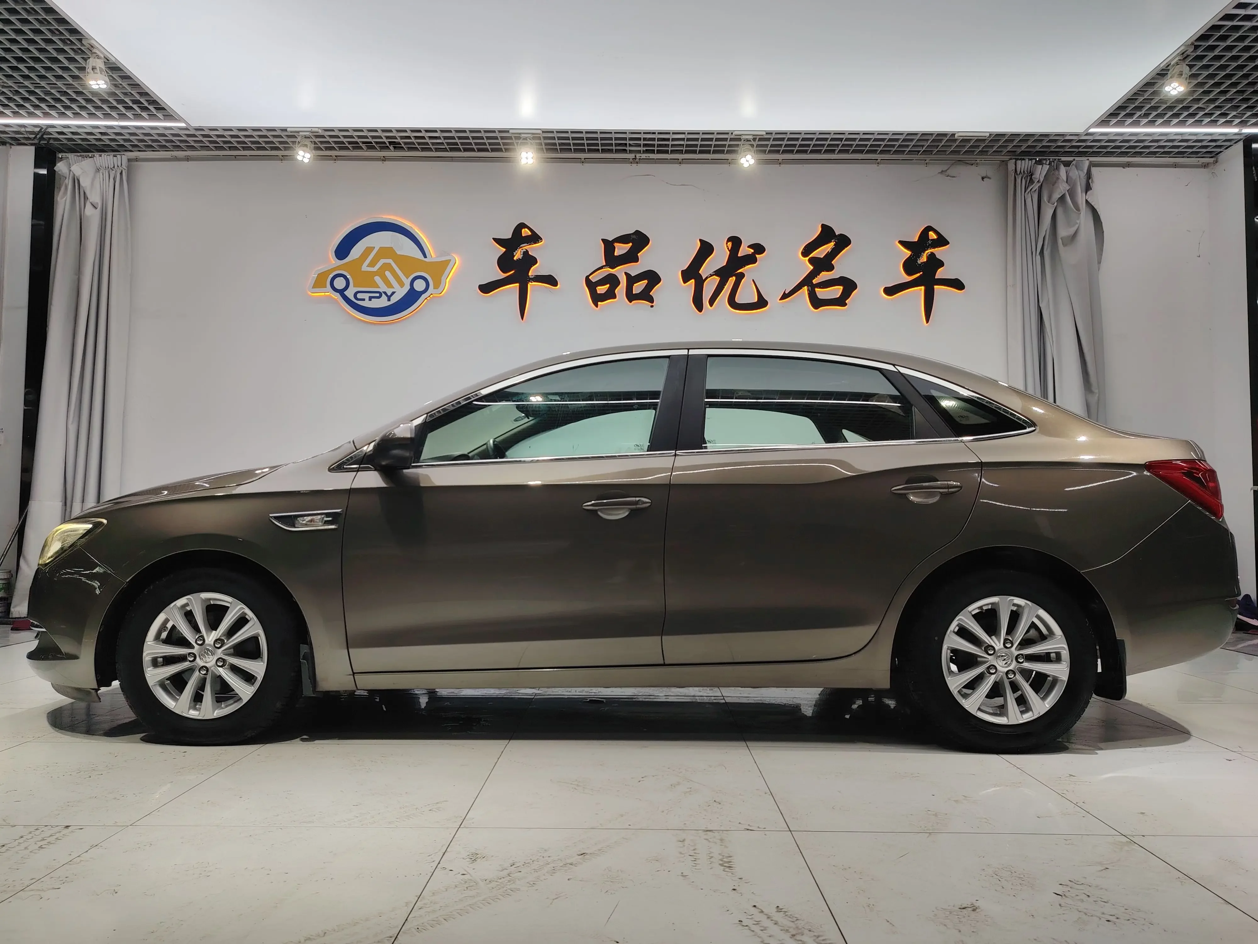 Buick Yinglang