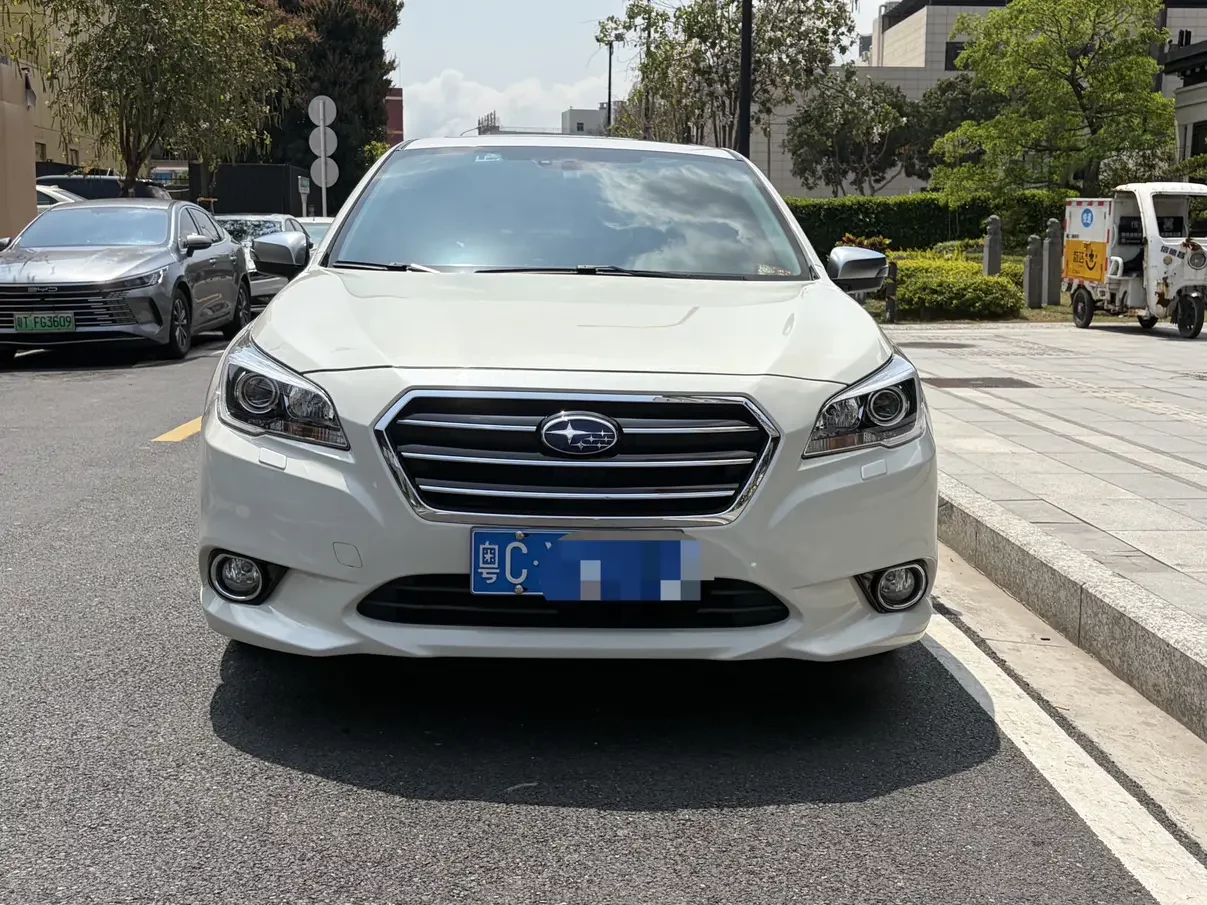 Subaru LEGACY