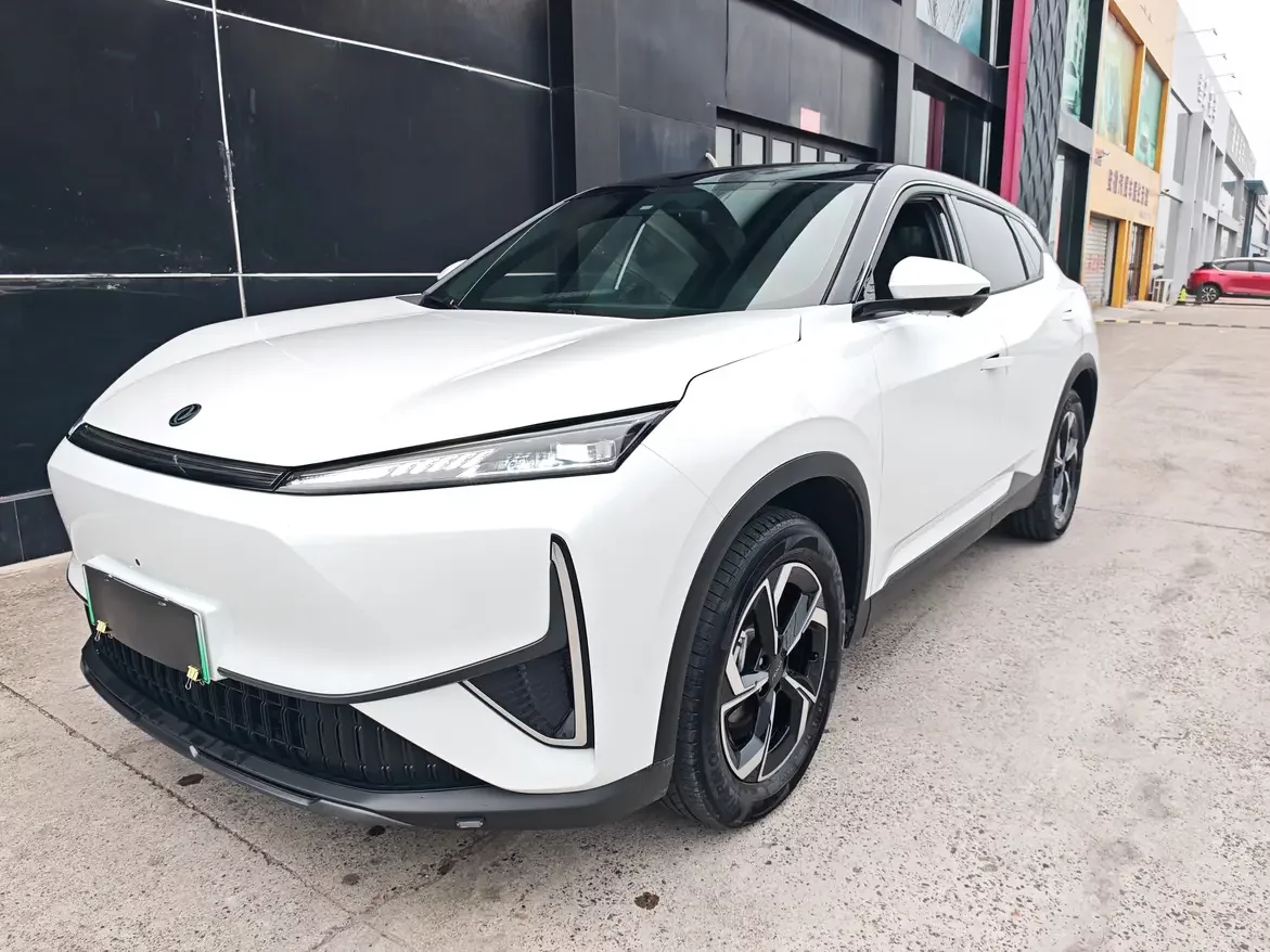 Dongfeng Fengshen L7 EV  из Китая