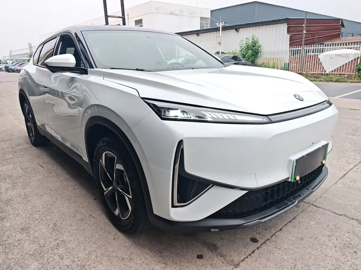 Dongfeng Fengshen L7 EV