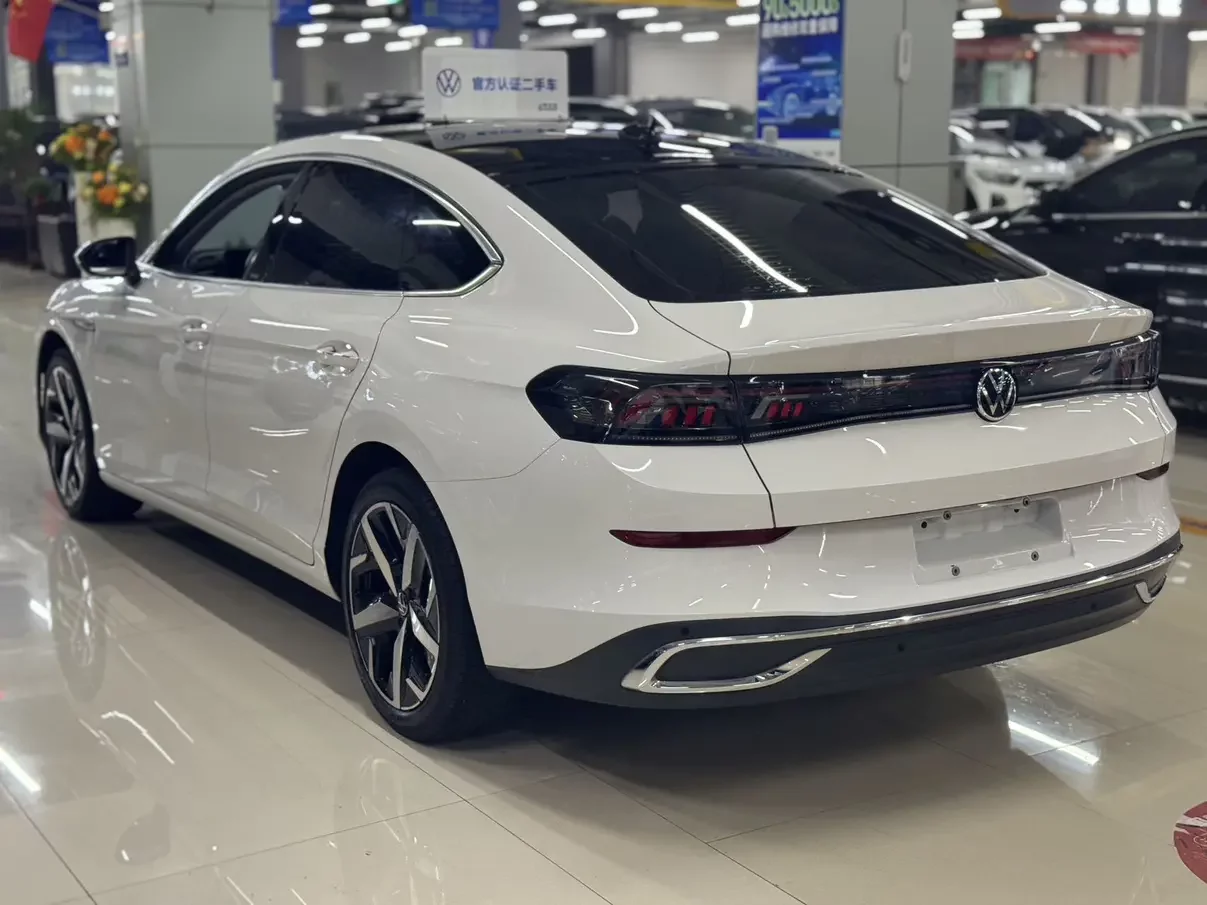 Volkswagen Lamando