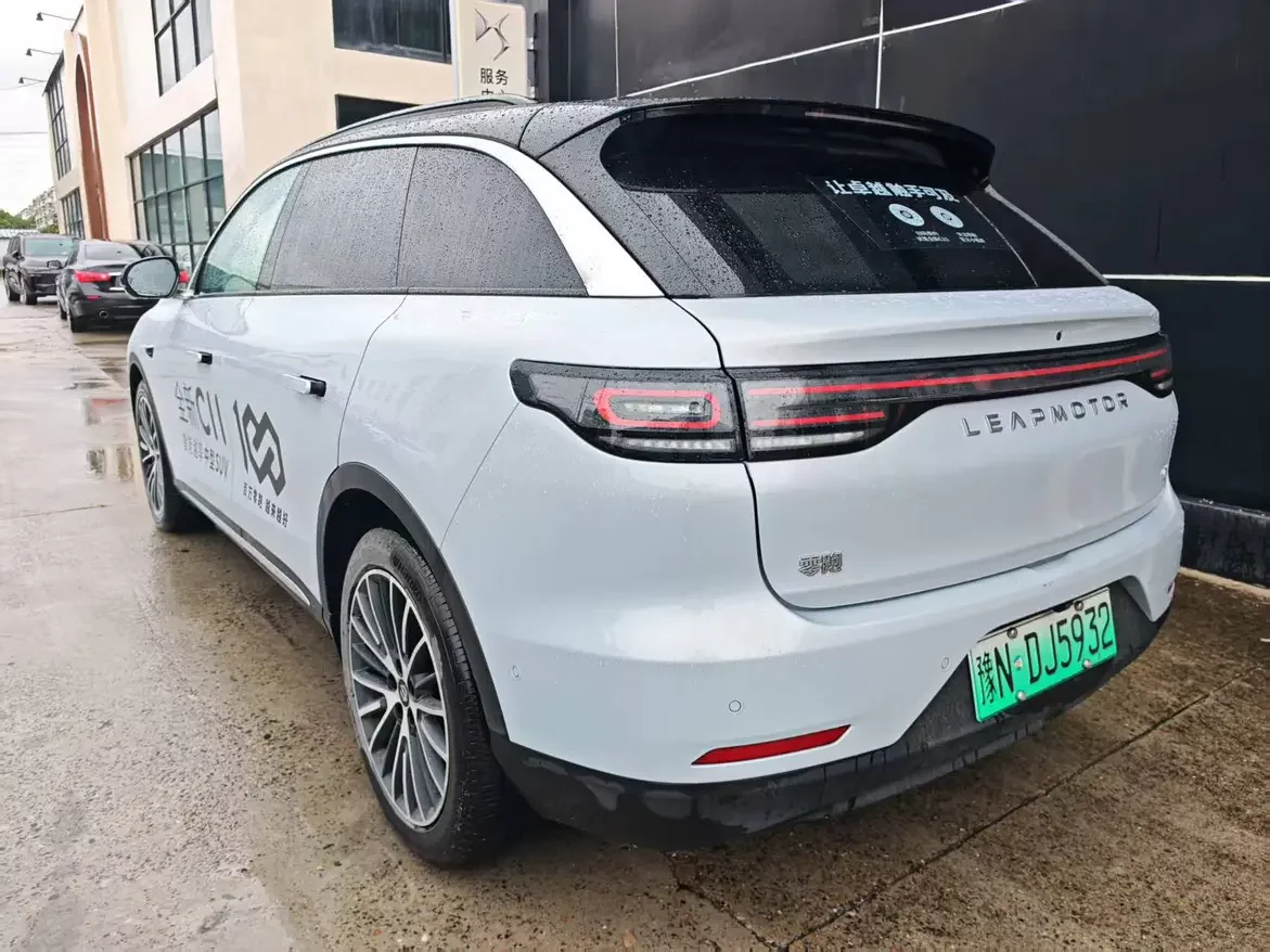 Leapmotor Zero running C11