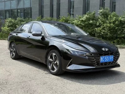 Hyundai Elantra