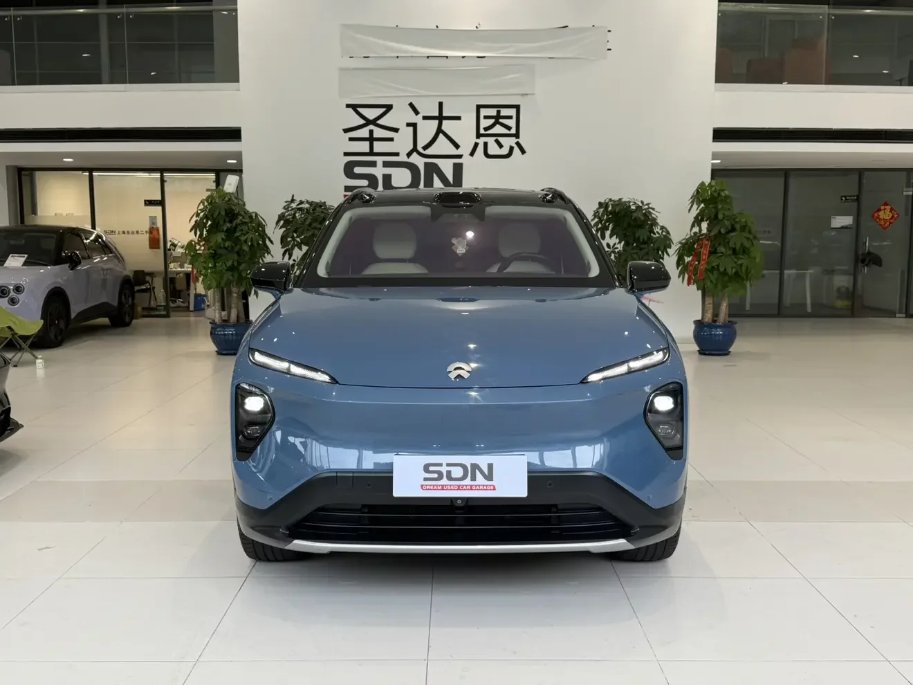 NIO ES7  из Китая