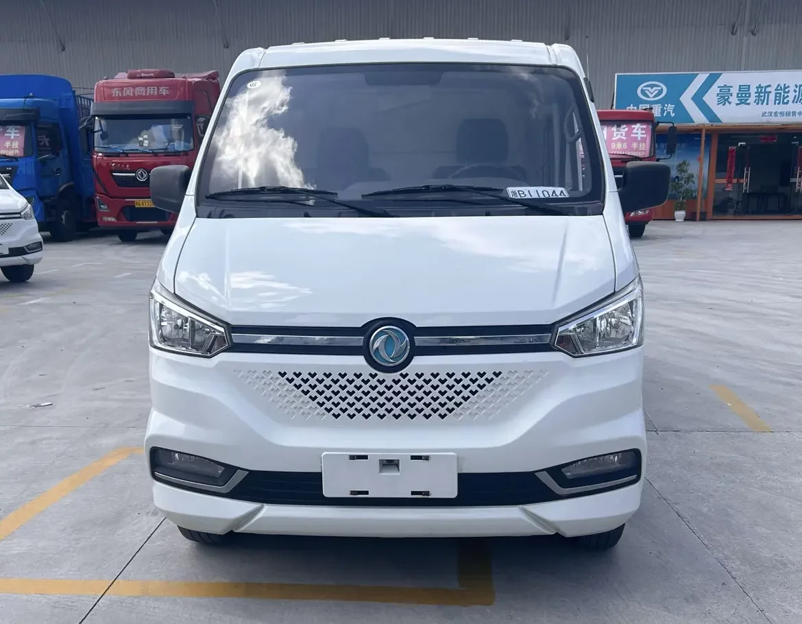 Dongfeng Yufeng EM26