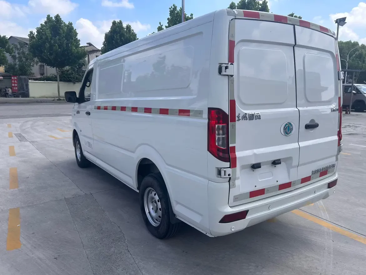 Dongfeng Yufeng EM26