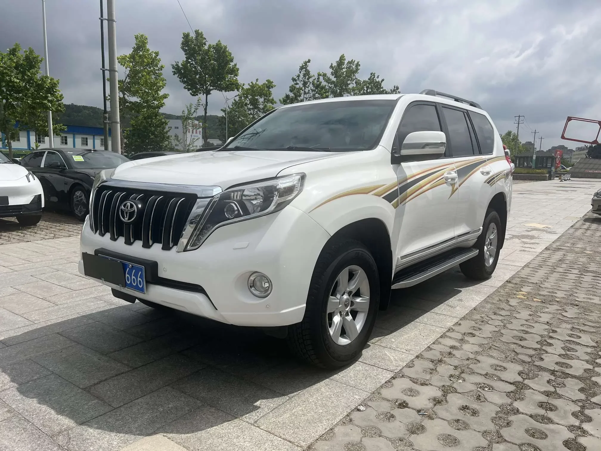 Toyota prado